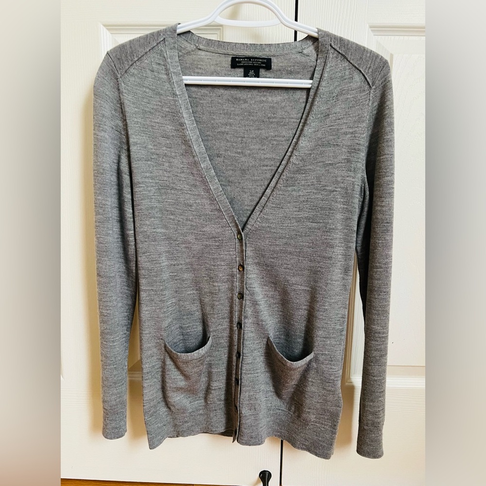 Banana Republic merino wool cardigan size S